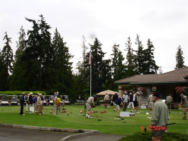 gal/2008_gallery/On the putting green.jpg